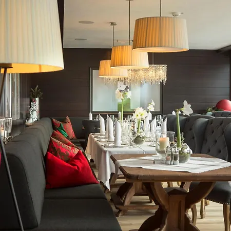 Zinnkruegl Hotel 4*