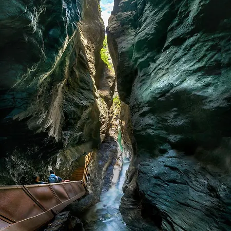 Zinnkruegl Alpendorf (Salzburg)