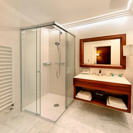 Zinnkruegl Hotel 4*